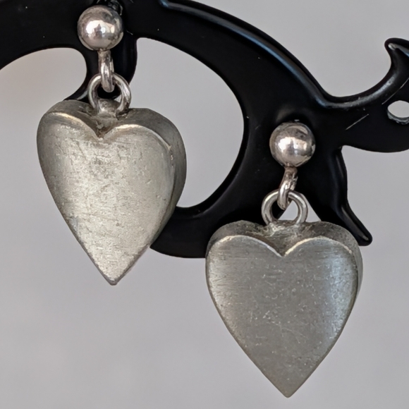 Silver Tone Tiny Heart Post Drop Earrings Set - Picture 4 of 12